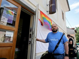 Izjava za javnost ob homofobnem napadu na Café Open