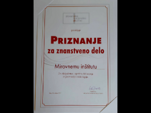 Mirovni inštitut je prejel priznanje za znanstveno delo