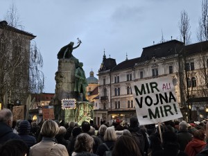 Shod za mir: proti oboroževanju