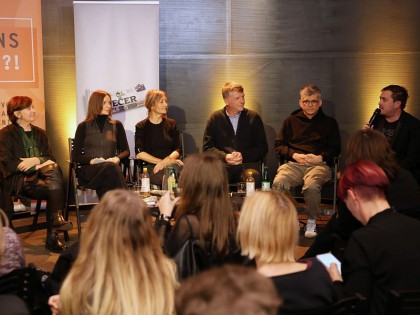 Uniform Media, Diverse Publics – How do we move “Forward”?