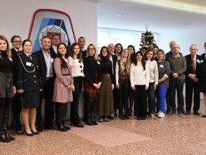 Izobraževanje o procesnih pravicah osumljencev in obdolžencev