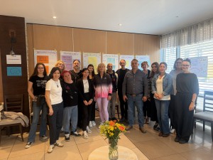 Skupno življenje se ne izboljša samo od sebe: potrebujemo aktivno in povezano sodelovanje vseh, predvsem pa nič o Romih brez Romov